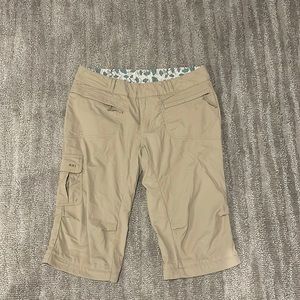 Women’s REI Hiking capri pants size 8p